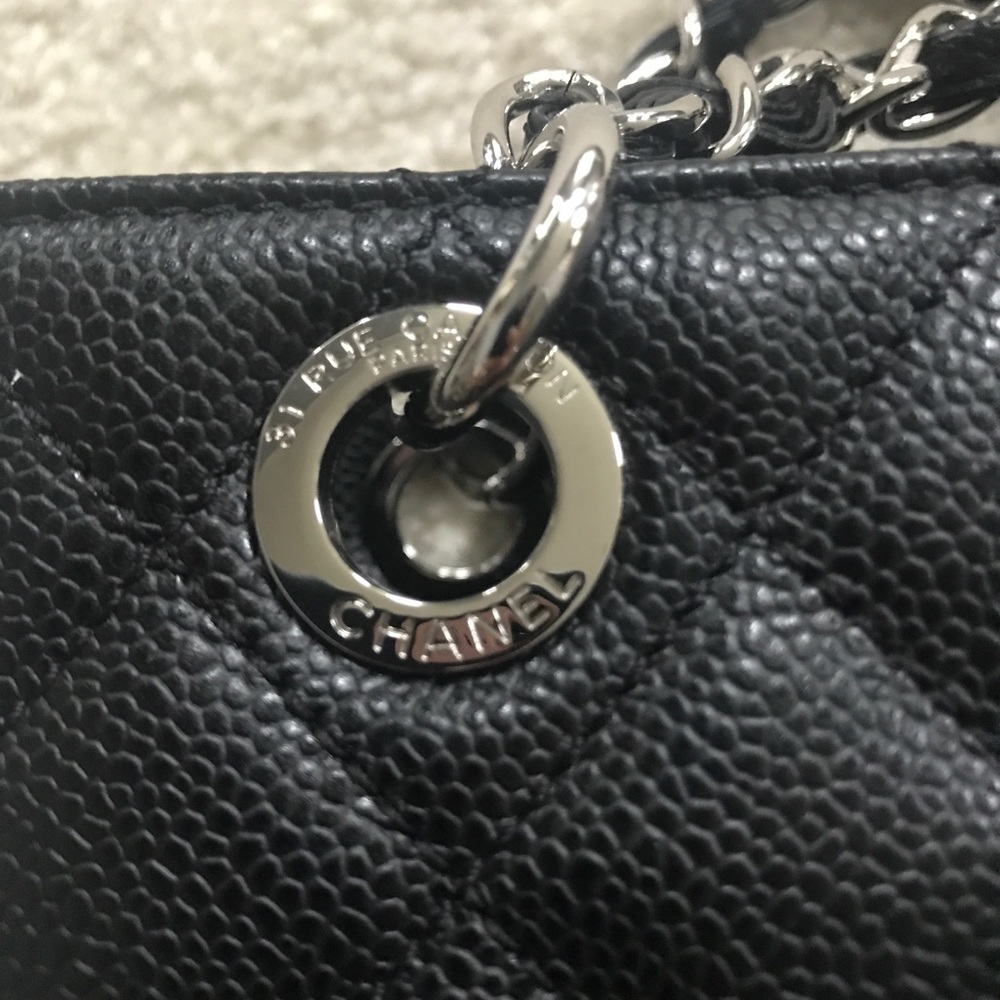 Discontinued Chanel PST Black Caviar Leather SHW - Picture 6 of 8